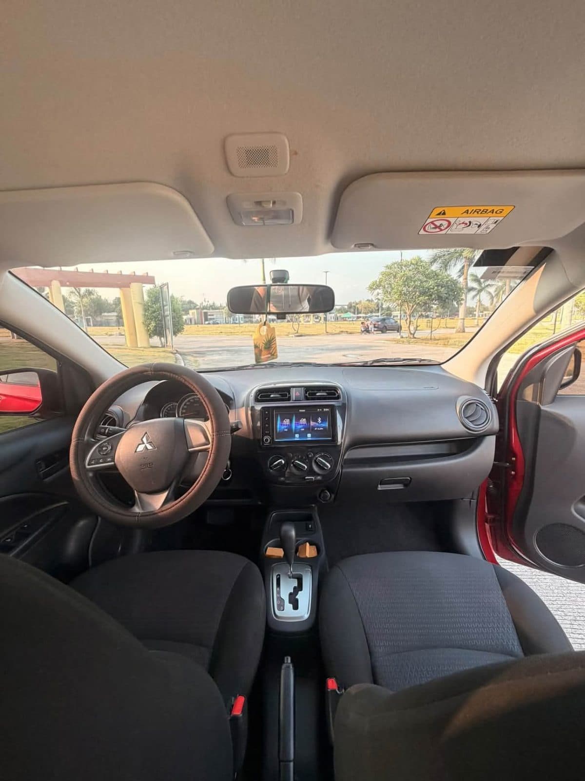 MITSUBISHI MIRAGE GLX G4 — photo 8
